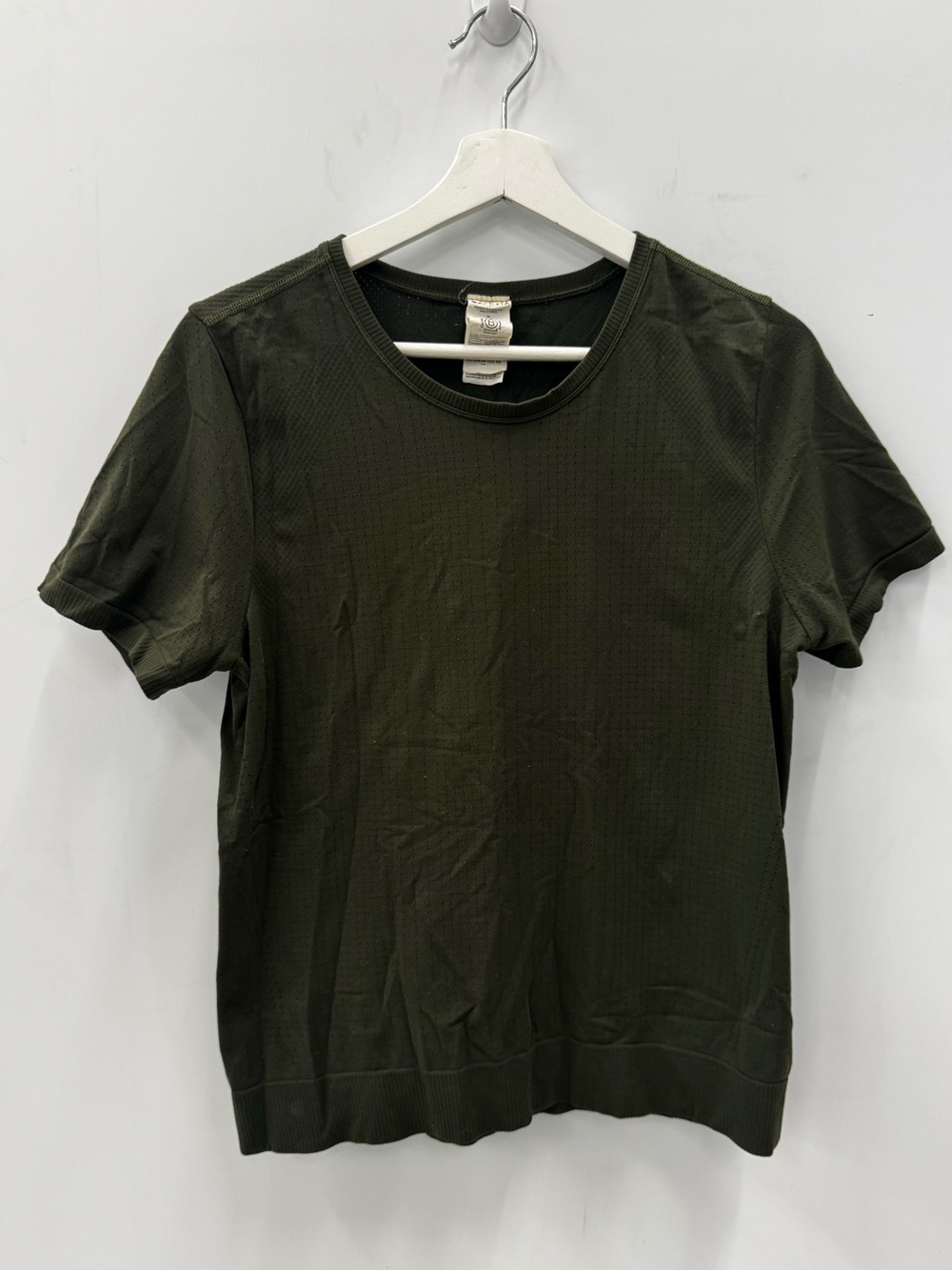 Athleta Stretchy Classic Olive Crew Neck Women’s T-Shirt Size Medium